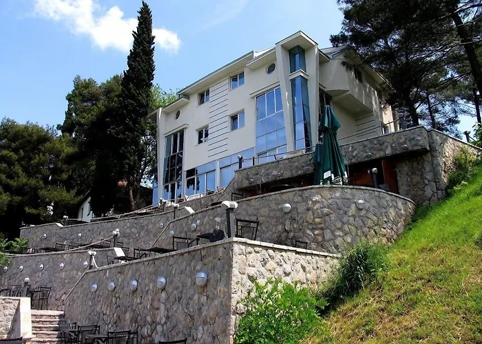 Hotel Ambasador