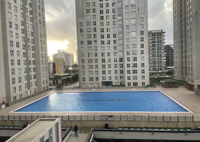 Agora Royal Residence