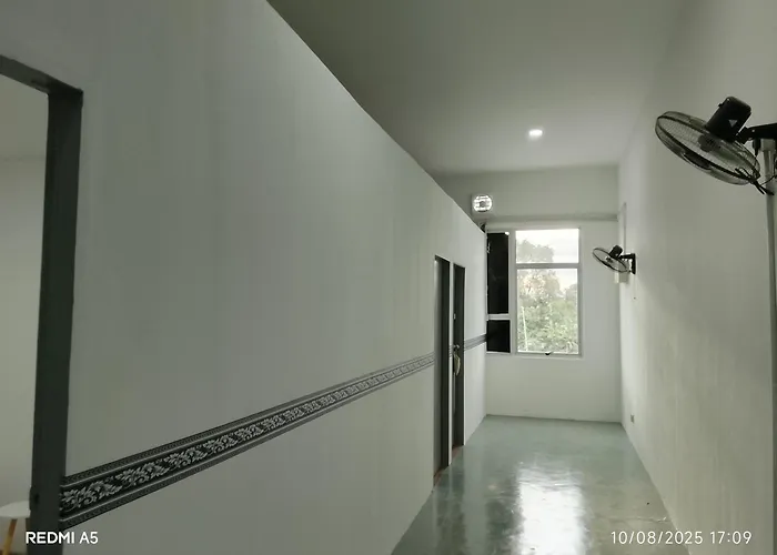 D-Fahmi Motel Kinarut