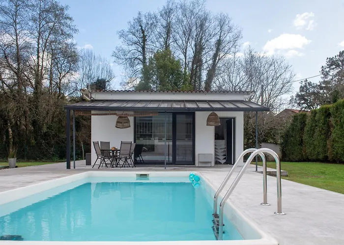 Muiños Pool&Garden en Tuy muy cerca de Portugal