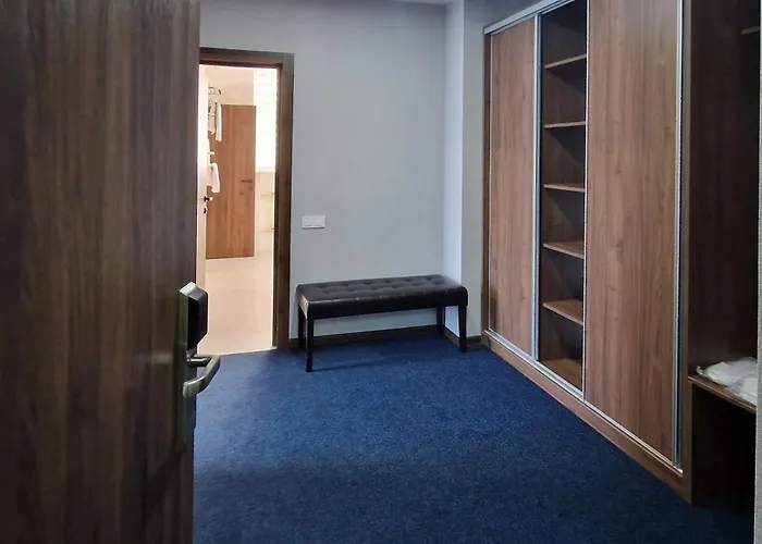 Kozatskiy Hotel Kiev