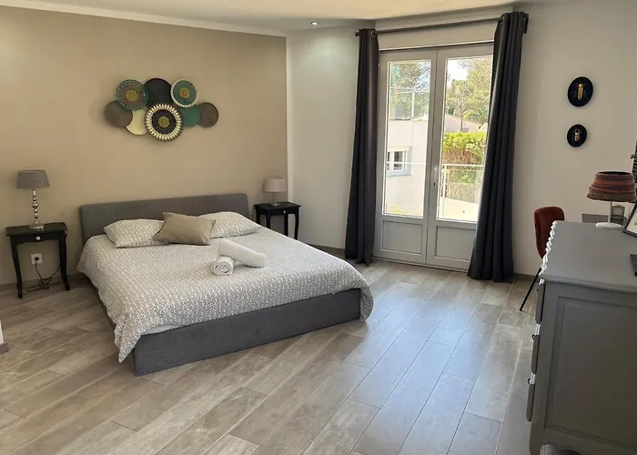 Villa LES ALIZES Côté jardin - Bord de mer