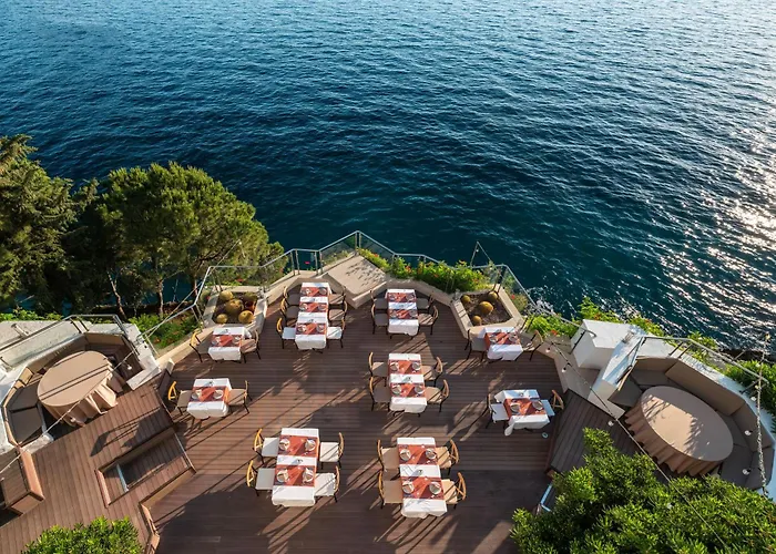 Korumar Hotel Deluxe