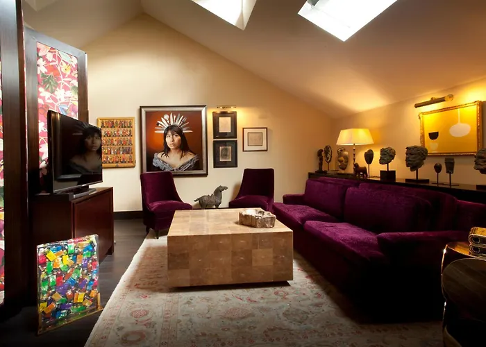 The Vagabond Club, A Tribute Portfolio Hotel Singapore