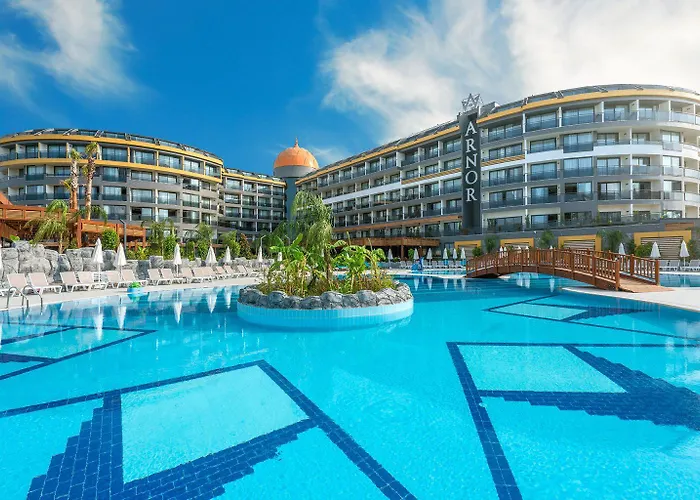Arnor De Luxe Hotel&Spa