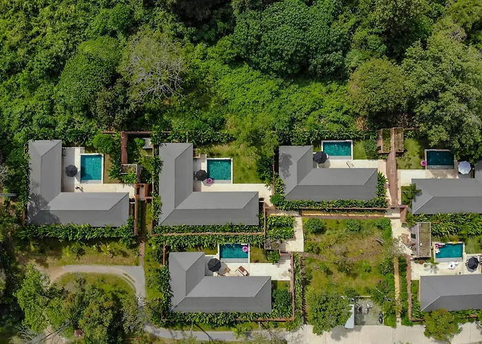 Alanta Private Pool Villa