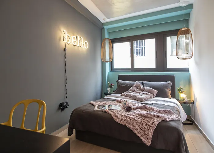 14 Reasons Why Hotel Athens