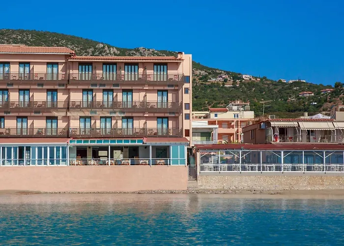 Flisvos Hotel Tolón