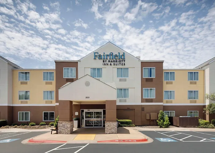 Fairfield Inn & Suites Austin University Area