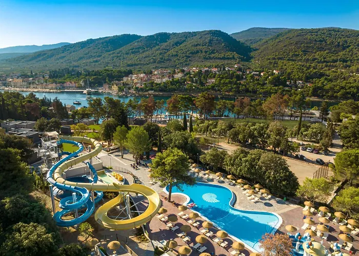 Valamar Amicor Resort Stari Grad 