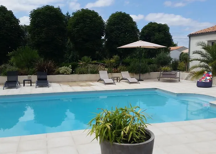 Le Clos des Oiseaux Saintes
