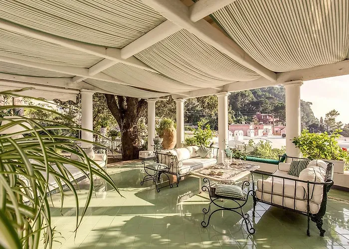 Capri Luxury Villas