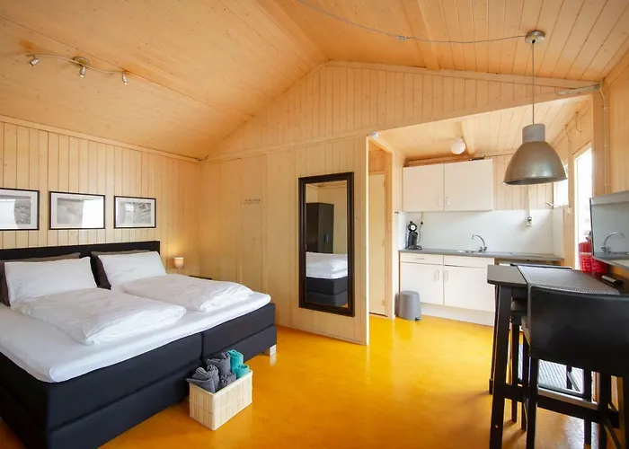 Centre Beach Lodge