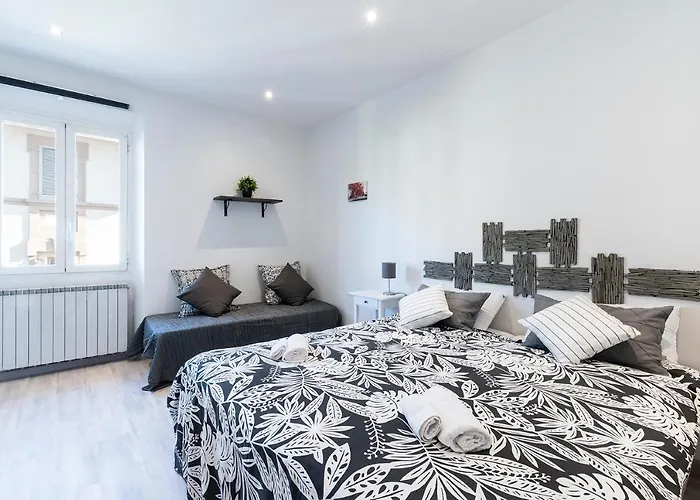 Domy'S Guest House