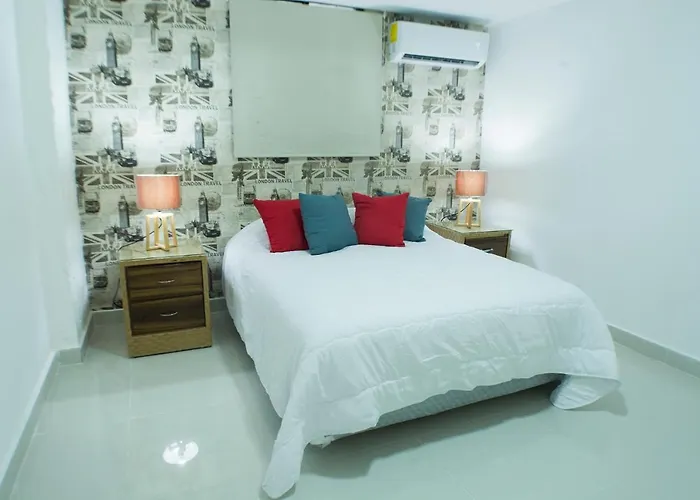 Malecon Premium Rooms & Hotel